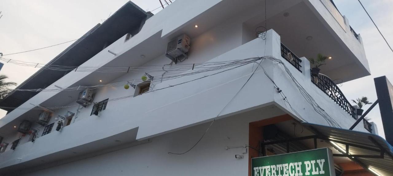 Kavieya Residency Hotel Pūrnānkuppam Екстериор снимка