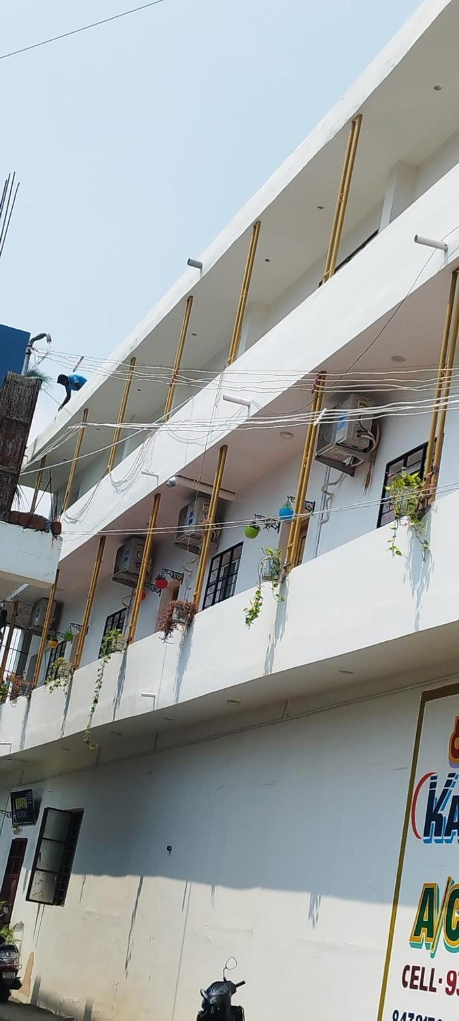 Kavieya Residency Hotel Pūrnānkuppam Екстериор снимка